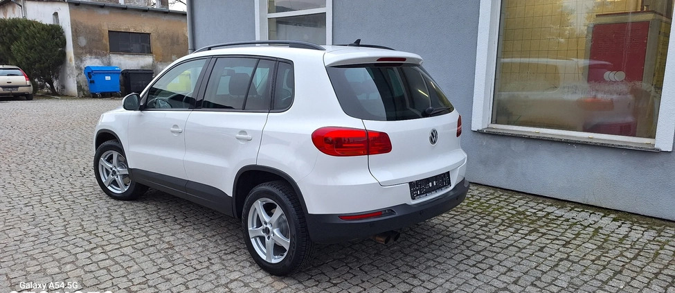 Volkswagen Tiguan cena 44999 przebieg: 180000, rok produkcji 2011 z Jawor małe 704
